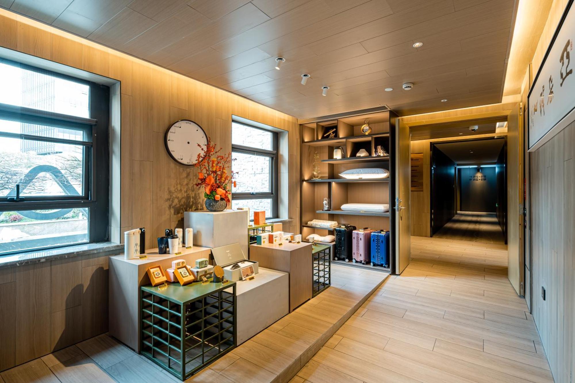 Atour Hotel Shanghai World Expo West Gaoke Road Exteriör bild